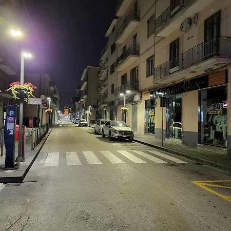 Newlife 815 Holiday Home Black Mercato San Severino Buitenkant foto